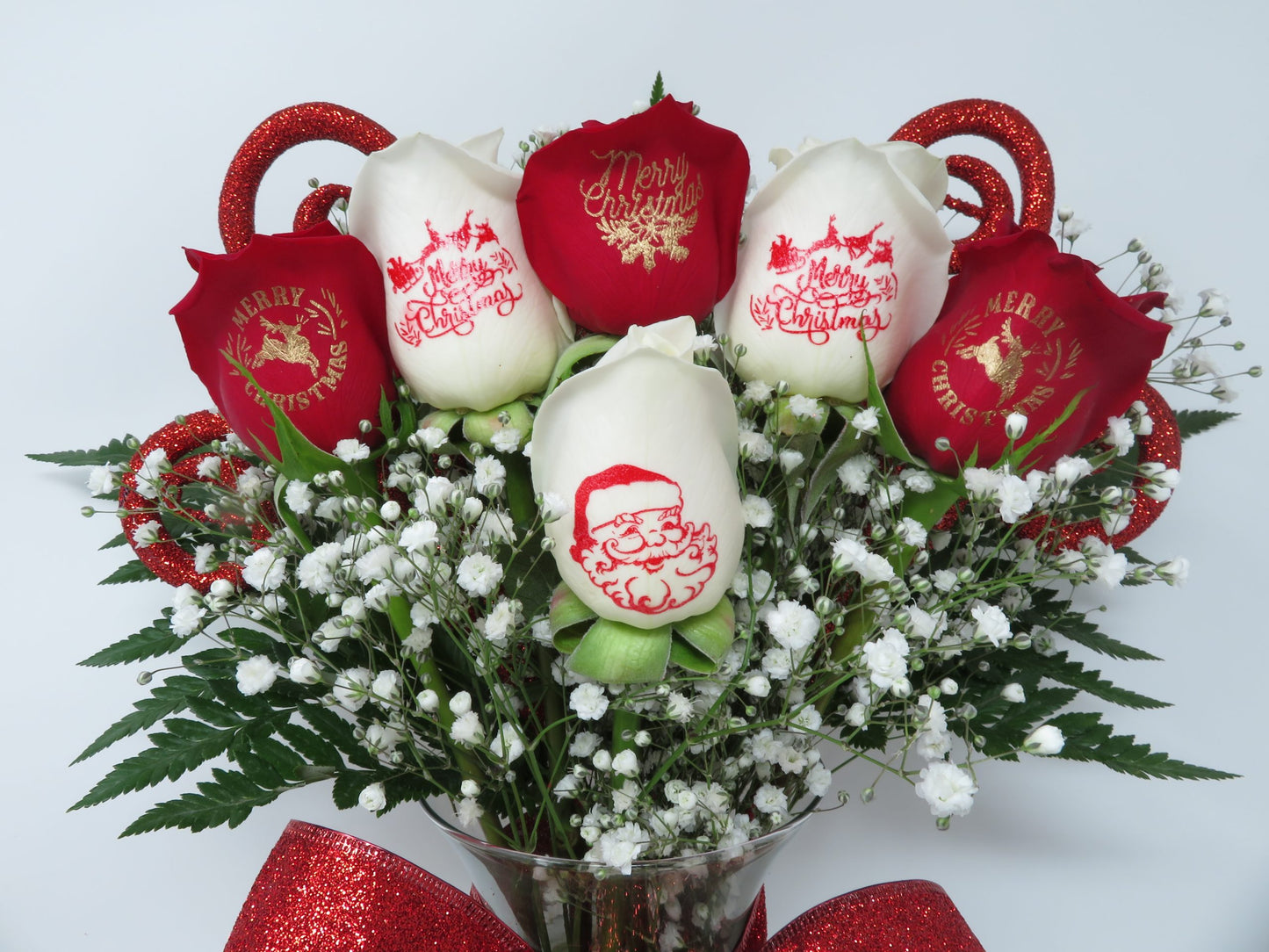 Merry Christmas 6 Rose Bouquet